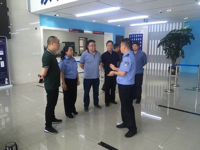 貴州省商務(wù)廳副廳長(zhǎng)欒雁赴安順市專題調(diào)研二手車交易市場(chǎng)經(jīng)營(yíng)發(fā)展